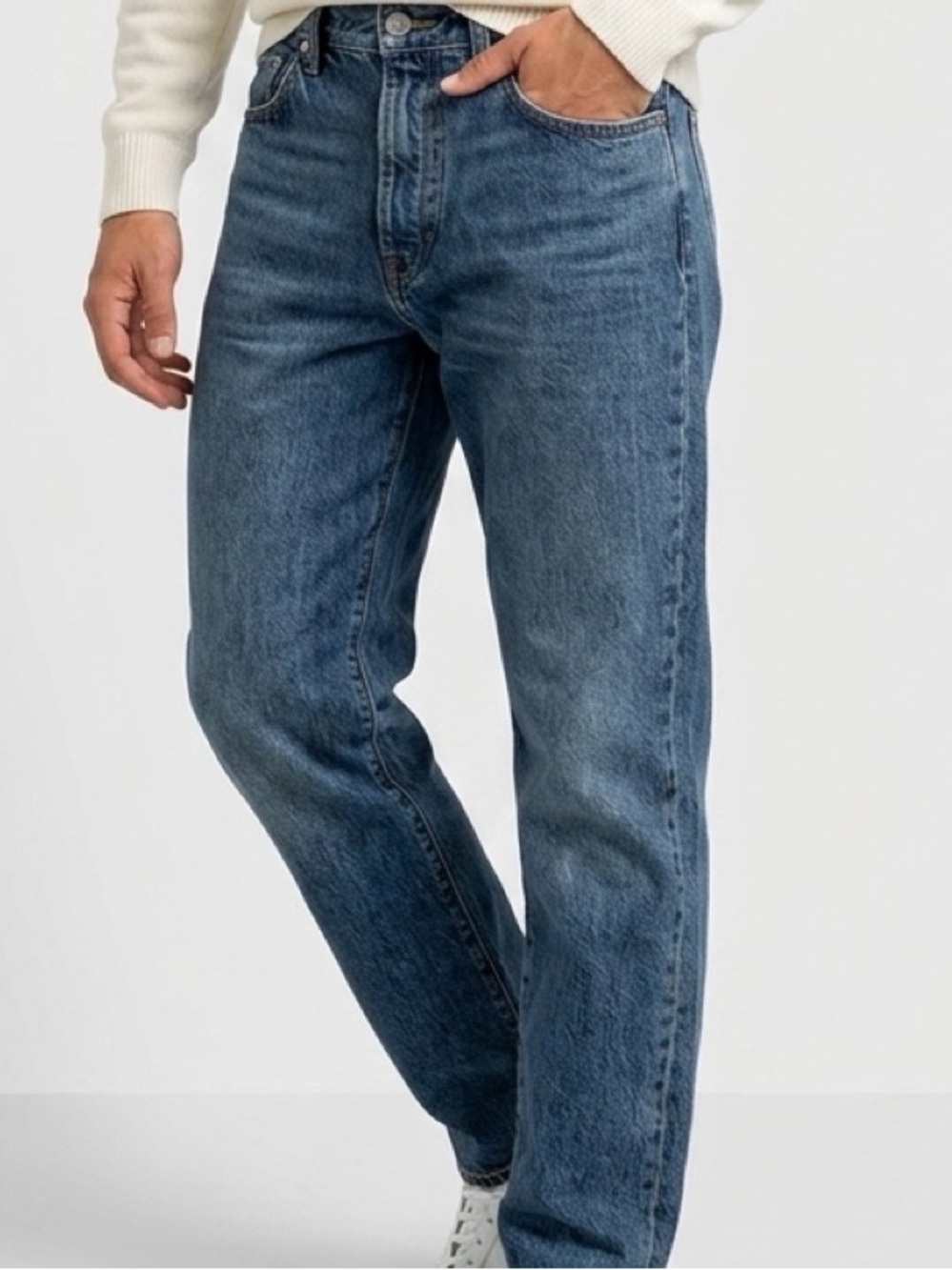 SLVRLAKE Men's Classic Indigo Straight Jeans